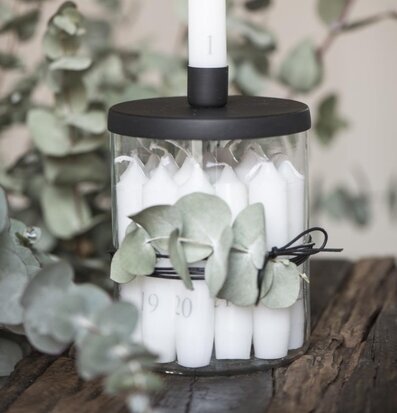 Bild av elegant ljusstake med förvaring och stil