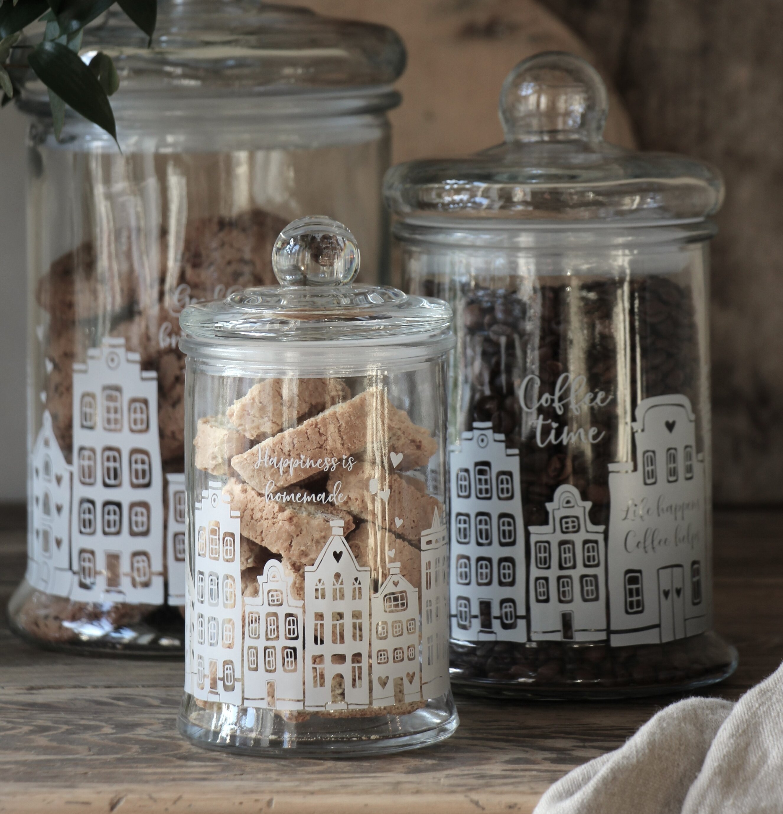 Glasburk - Happiness Is Homemade från Majas Cottage på träbord