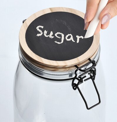 Bild av stilfull och praktisk glasburk för köksförvaring